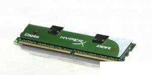 Kingston (2 Гб x 2) DIMM DDR3